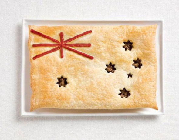 australia-flag-made-from-food-600x471-650x510